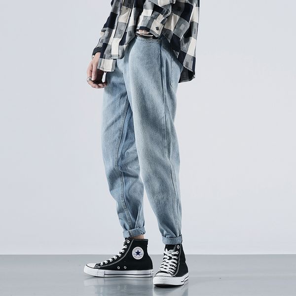 

2021 new japanese vintage fashion blue color retro washed loose fit harem pants wide leg trousers streetwear hip hop jeans men 0f41
