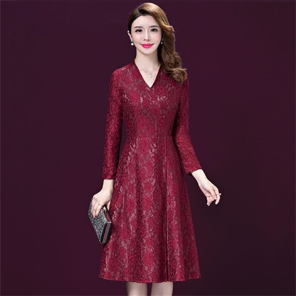 Платье для вечеринок Женщины темно-красный L-5XL плюс размер с длинным рукавом кружева ES весна корейская элегантная мама сексуальная V шеи Slim LR107 210531