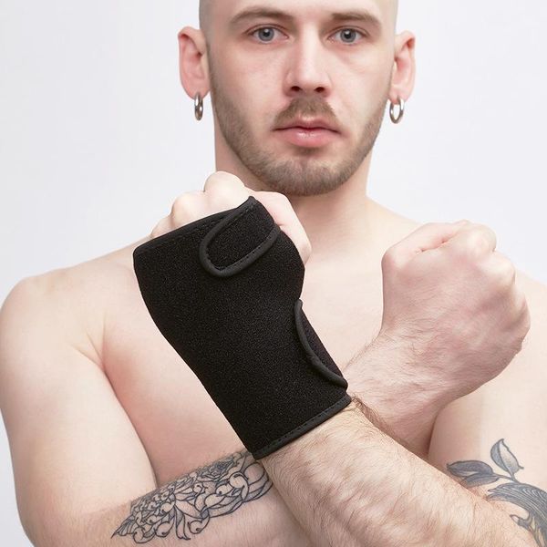 

hand fixed bracer detachable adjustable protective support wristband steel plate palm fitness exercise protective tools 07jw253, Black;red