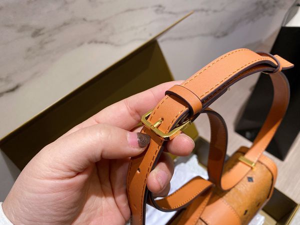 

classic fashion brand designs old flower women bags genuien leather brown color small flap original purse wholesale