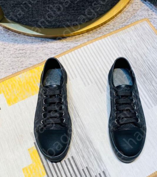 

2021 small board shoes versatile casual sports shoes canvas fabric 4 models, Black