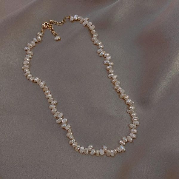 

chokers baroque natural millet grain freshwater pearl necklace female niche brand special-shaped irregular clavicle chain, Golden;silver