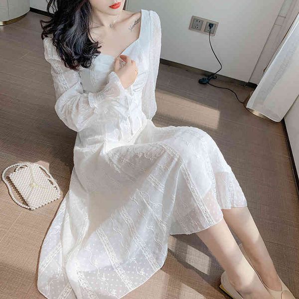 

spring and autumn retro elegant flare sleeve square collar waist slim long lace dress 210514, Black;gray