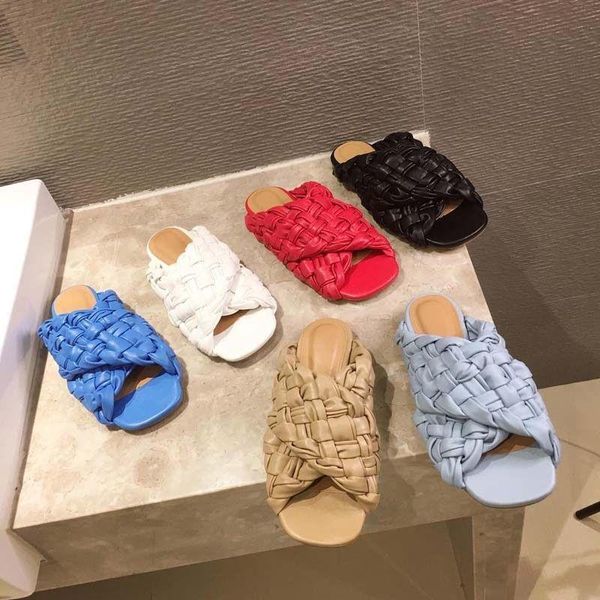 Vendite dirette in fabbrica 2021 Sandali piatti e pantofole in tessuto estivo Abbigliamento esterno da donna Scarpe con punta aperta