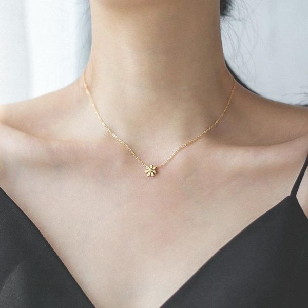 

pendant necklaces fashion cute small daisy flower necklace for women girls gold color titanium stainless steel choker jewelry gift, Silver