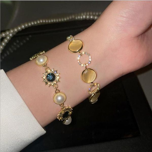 

link, chain fashion ladies sunflower round bracelet pearl rhinestones retro alloy golden jewelry summer trend, Black
