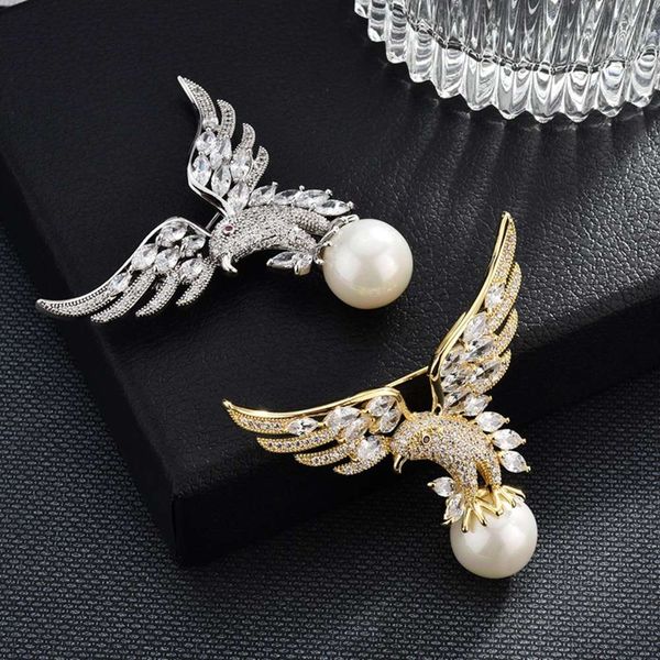 

new creative eagle pearl zircon women's suit coat brooch accessories, Gray