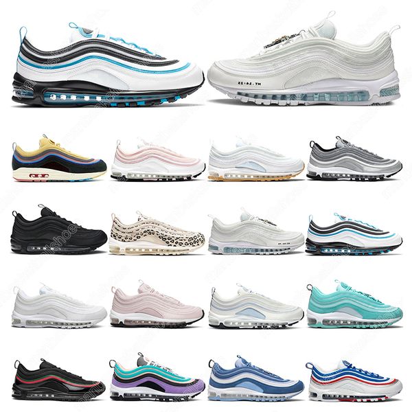 

with tag running shoes mens women triple white black ghost sail laser blue silver bullet university red pink cream sneaker outdoor sports si