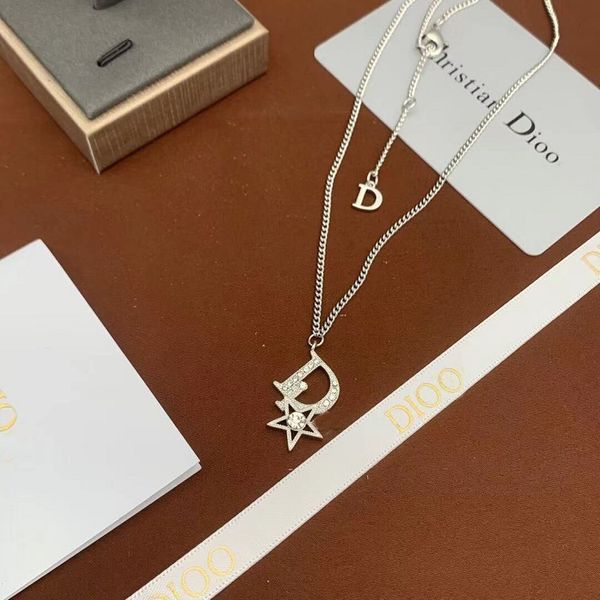 

70% off luxury jewelry dijia new net red in 2021, the same fashion, exquisite and small letter star necklace, women's accessories 6fy5, Golden