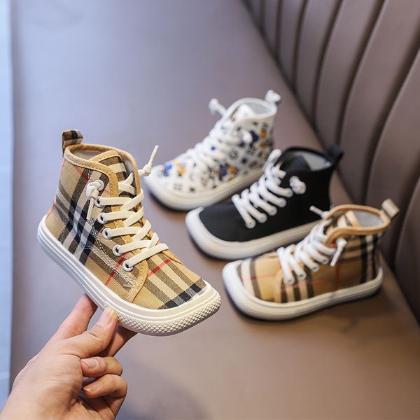

70% off factory online 2021 autumn new children's board shoes korean plaid male and female student middle top, Black