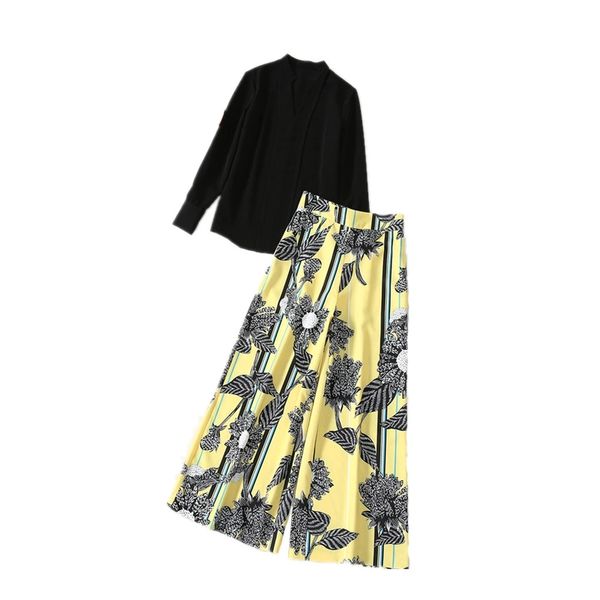 

women's two piece pants european and american stars with the same high-quality v-neck black shirt + printed wide-leg pants two sets o0j, White