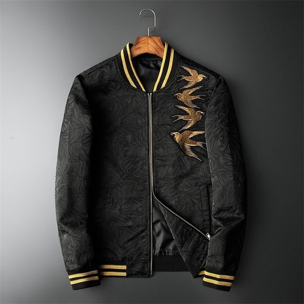 Luxo Emprodiery Jackquard jaqueta homens 5xl outono outono bordado ouro impressão jaqueta masculina fina caber bombardeiro 220301