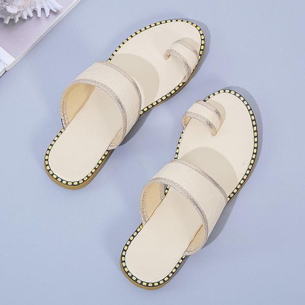 

slippers rubber flip flops big size rivet shoes woman 2021 summer low shale female beach pantofle hawaiian sabot floral slid, Black