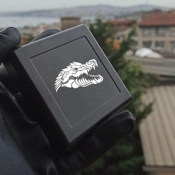 

crocodile printed cigarette case-crocodile smoking layer-special gift-cigarette gift wrap