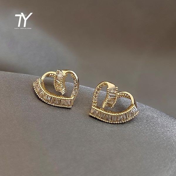 

irregular design heart shape zircon gold earrings for woman korean fashion jewelry gothic accessories girls' luxury stud, Golden;silver