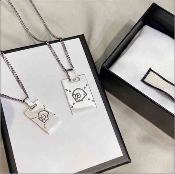 

factory specials aa double skull square necklace men's and women's letters same pendant couple's clavicle chain, Silver