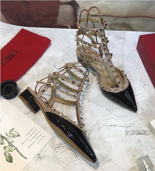 

2021 new summer rivets pointed toe low heels rivets strap thick heel women sandals 1, Black