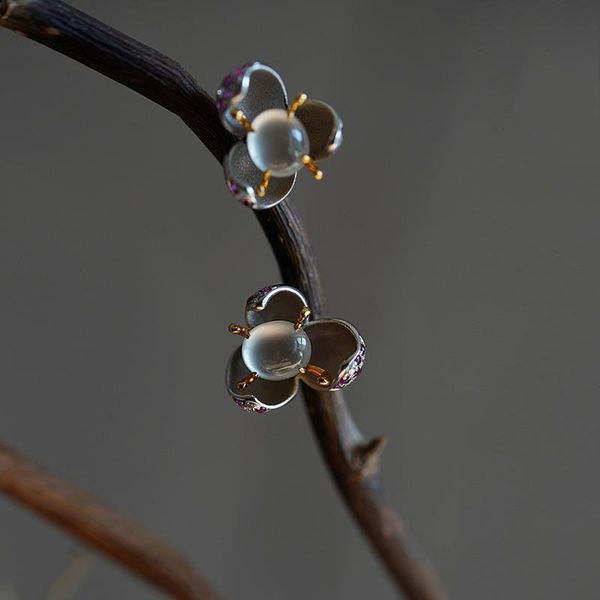 

stud inspired design silver inlaid crystal natural chalcedony oval flower earrings ladies pastoral exquisite classical jewelry, Golden;silver