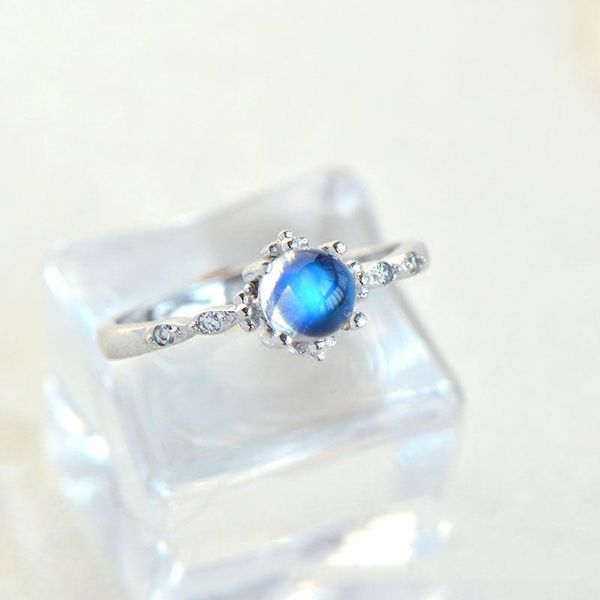 

crown molding inlaid moonstone opening adjustable ring japanese and korean fine light luxury charm ladies silver jewelry cluster rings, Golden;silver