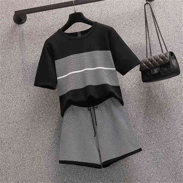 

plus size tracksuit women loose knitted color contrast pullover women's and high waist wide leg shorts suits knitwear 210602, White