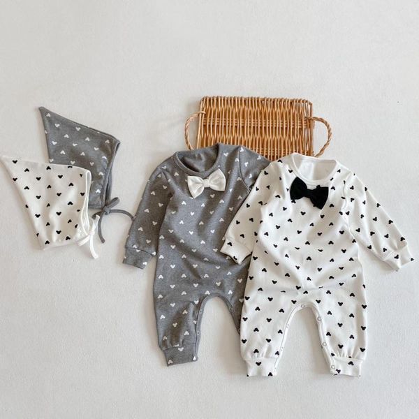 

2pcs set cute newborn baby boys rompers heart print long sleeve cotton jumpsuits + hat little girl baby clothes outfits, White