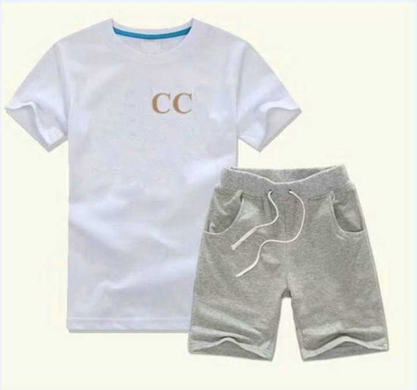 

street baby boys girls t-shirts and shorts suit clothing sets tracksuits 2 kids sell fashion round neck two-piece sportswear summer children, White