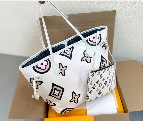 

2021 luxury designer graffiti women's shopping bag two-piece set of three colors optional home delivery quality beautiful