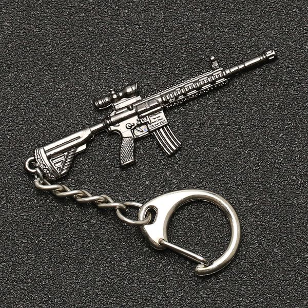 PUBG Keychain M416 Akm Scar Awm M24 Kar98K VSS Zaino Armatura Casco Pan Flare Pistola Portachiavi Portachiavi Portachiavi ANELLO ANELLO Monili dell'esercito