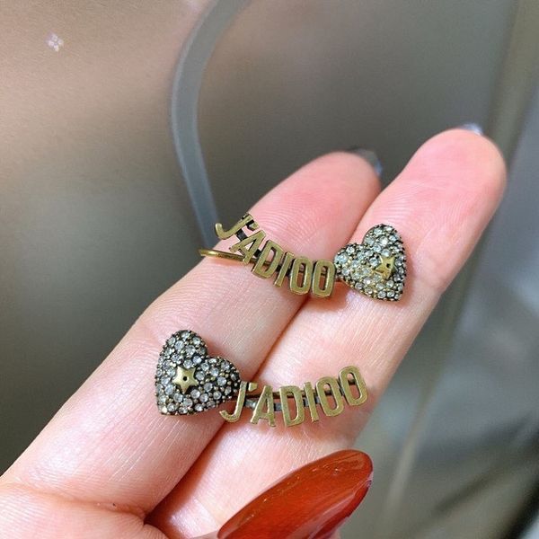 

design jewelry years classic diamond inlaid love letter ear clip net red temperament female, Golden