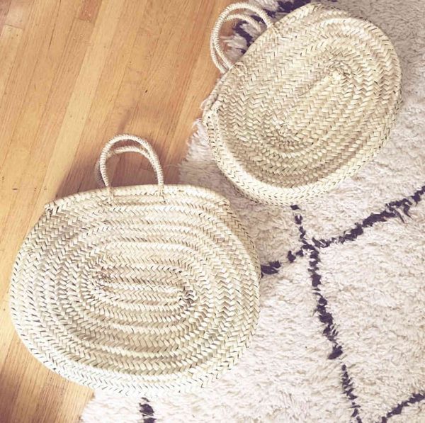 

design french minority straw large capacity travel holiday woven lady hand bamboo basket bag, Red;black