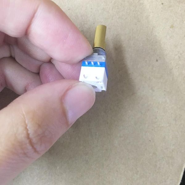

walkie talkie 50pcs/lot the volume control switch for tk 3000 tk2000 tk3107 baofeng bf-uv5r bf-888s two way radio