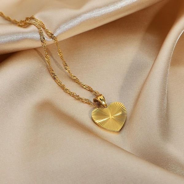 

pendant necklaces stainless steel heart necklace fashion waterproof metal 18 gold collar for women romantic mother gift, Silver