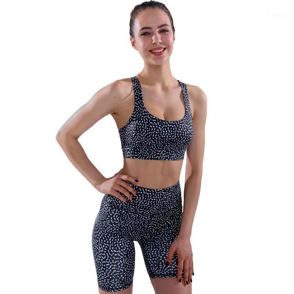 

yoga outfit hollow print shorts set gym clothing women sportwear workout training suit for fitness sport woman active wear 2021