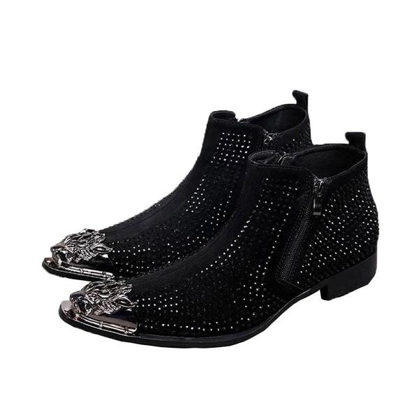 Erkek Siyah Ayak Bileği Boot Tasarımcısı Lüks Moda Rhinestone Metal Sivri Burun Yüksek Süet Deri Ayakkabı Zip Siyah / Kırmızı Boot