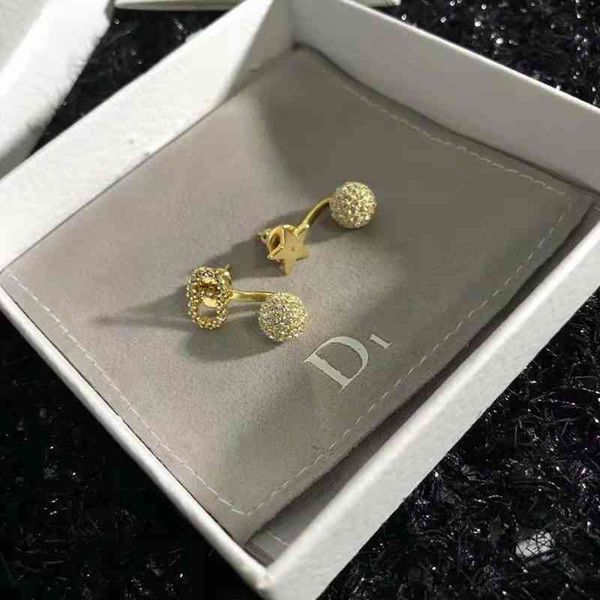 

70% off letter female fashion net red same star asymmetric earrings, Golden