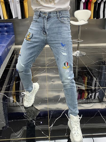 

jean style skinny brem fashion 2021 brim pants of men bee embroidered washing denim jeans spring, Blue