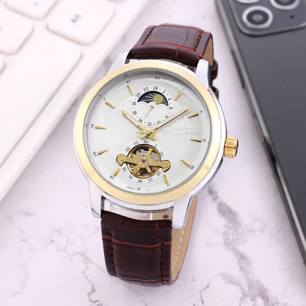 

wristwatches fashion classic men's high grade business watch waterproof wine barrel personality quartz, Slivery;brown