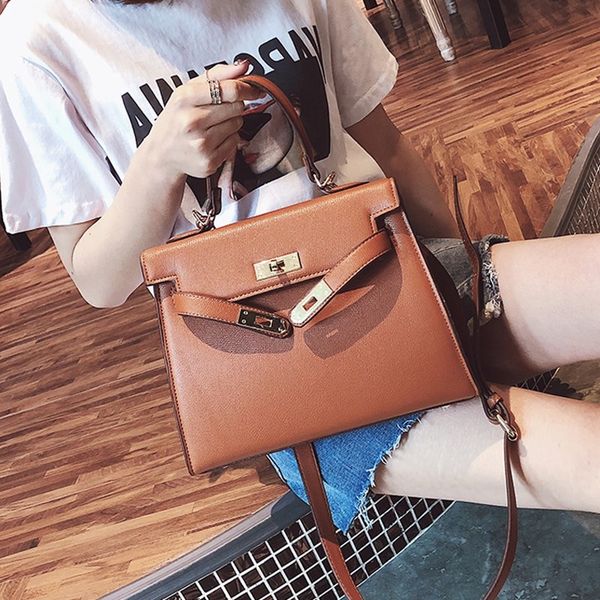 

new 2021 atmosphere hand women's fashion personality kelly bag single versatile