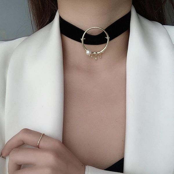 

trendy black velvet short choker geometric round imitation pearl necklace for women girls party jewelry gifts chokers, Golden;silver