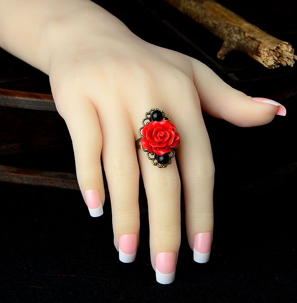 

red rose flower leaves cinnabar ring women rhinestone flowers adjustable finger ring valentine's day engagement jewelry gift, Golden;silver