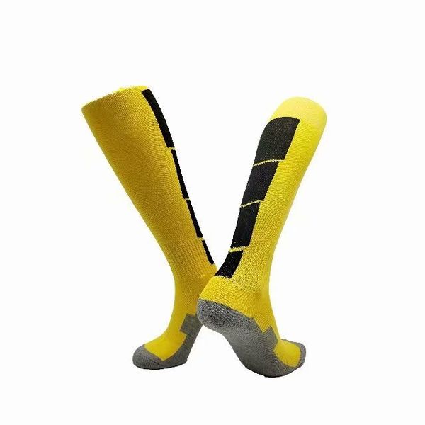 

C027#57 long tube20 21 22 adult and children football socks, mixed color cotton non-slip. For more styles, please contact e-commerce, Red