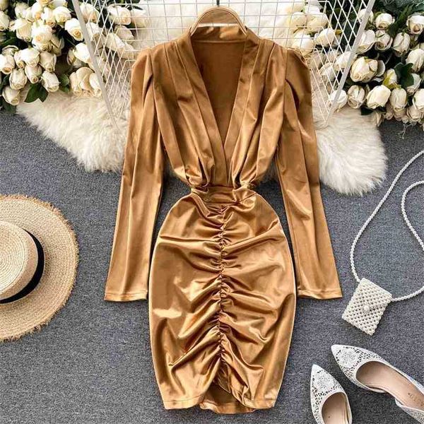 Frühling Herbst Sexy Kleid Frauen V-ausschnitt Langarm Falten Bodycon es Damen Mode Goldene Party Vestido 210525