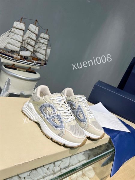 

2021 casual shoes men and women cow leather pattern bottom tiger red green stripe designer sportswea rx211001, Red;white