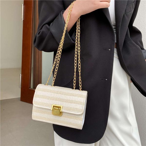 

fashionable and light lady's bag leisure shoulder foreign style chain msenger fashionable small square