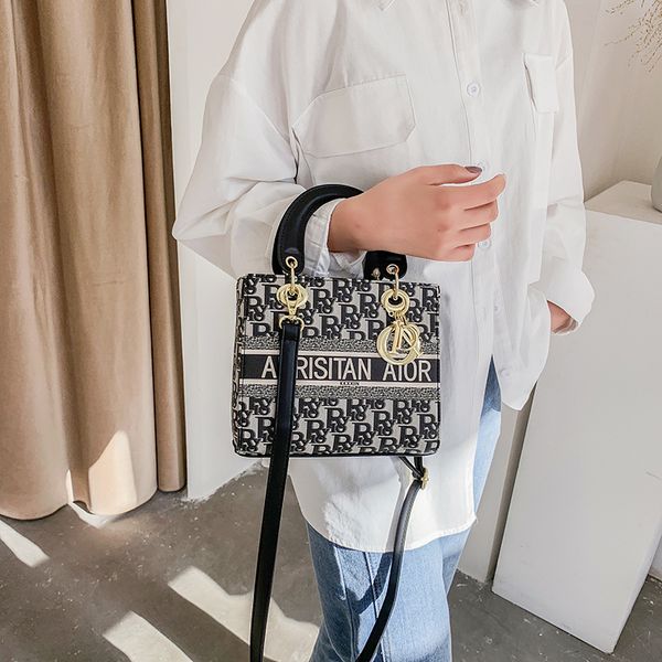 

bag women's new fashion printed hand-held princess diana bag exquisite canvas handbag