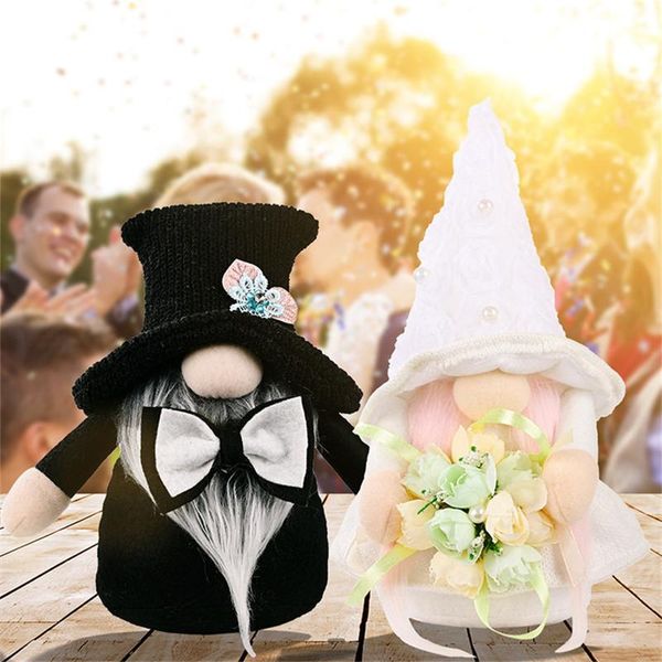 Oggetti decorativi Figurine Bel matrimonio a tema Gnomo Bambola di peluche Creativo Sposa e sposo Tomte Ornamento da tavolo Decorazioni per la casa Festi