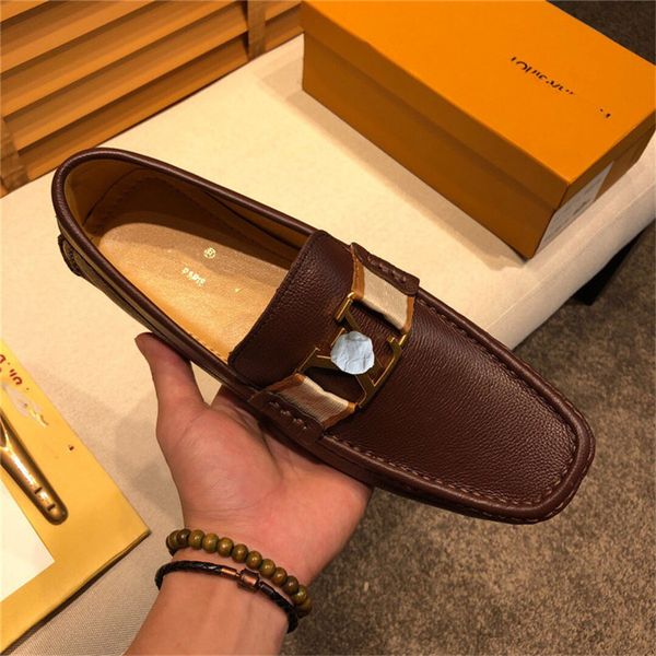 

luxury british style mens casual shoe loafers genuine leather designer men's shoes moccasins leather shoe men driving shoes zapatos hom, Black