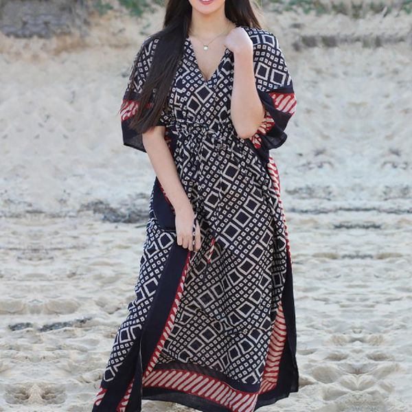 

bathing suit cover up sarong cape beachwear swimsuit cover-ups long summer women beach dress plus size tunic pareo women's swimwear, White;black