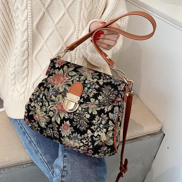 

evening bags style embroidery women shoulder luxury designer large capacity crossbody for ladies vintage printing hand