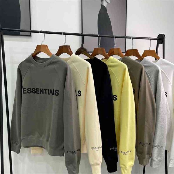 

2021 autumn and winter bear of god double thread ess rubber pressed couple round neck plush sweater, Black